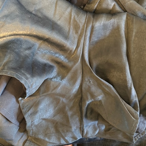 1.State Long Sleeve Romper | SIZE S - Picture 4 of 4